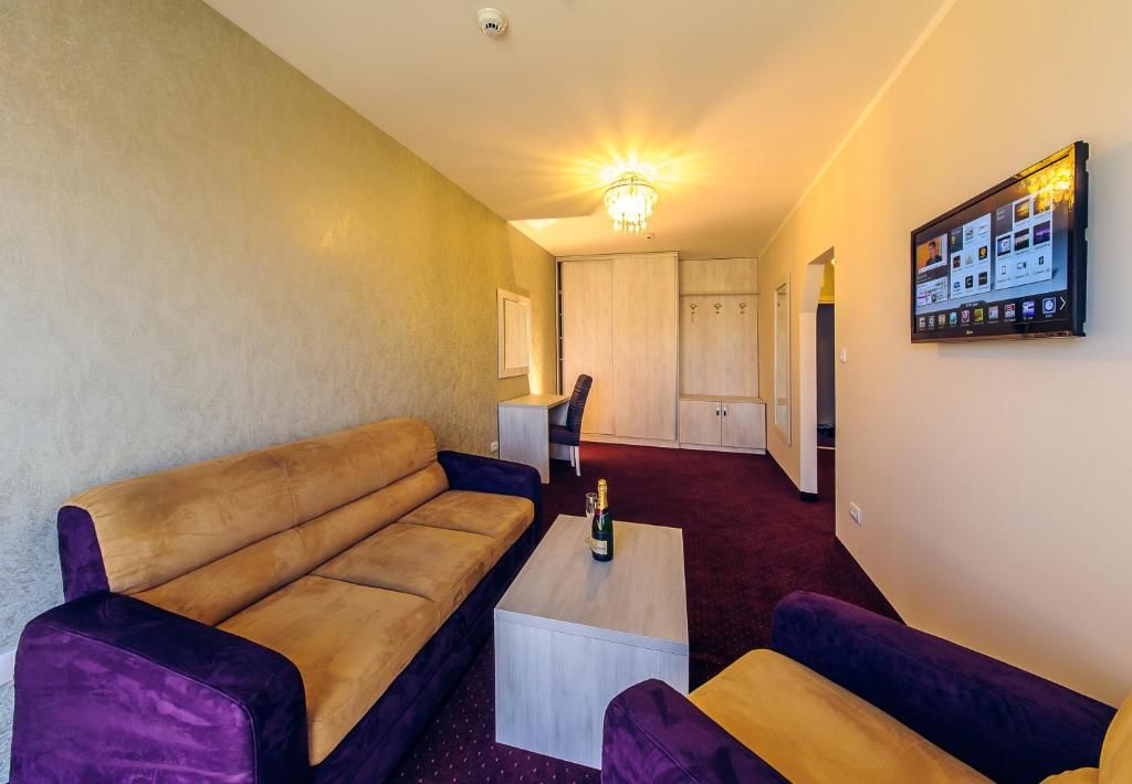 Отель Philia Hotel Подгорица-56