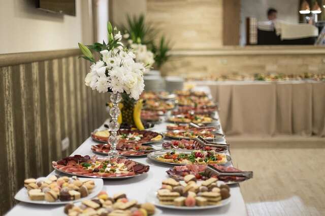 Отель Philia Hotel Подгорица-47